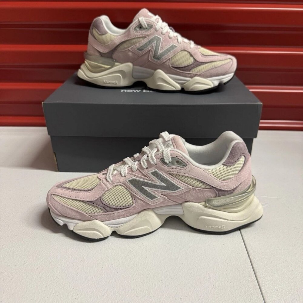 New Balance Pink and Cream Women's Sneakers